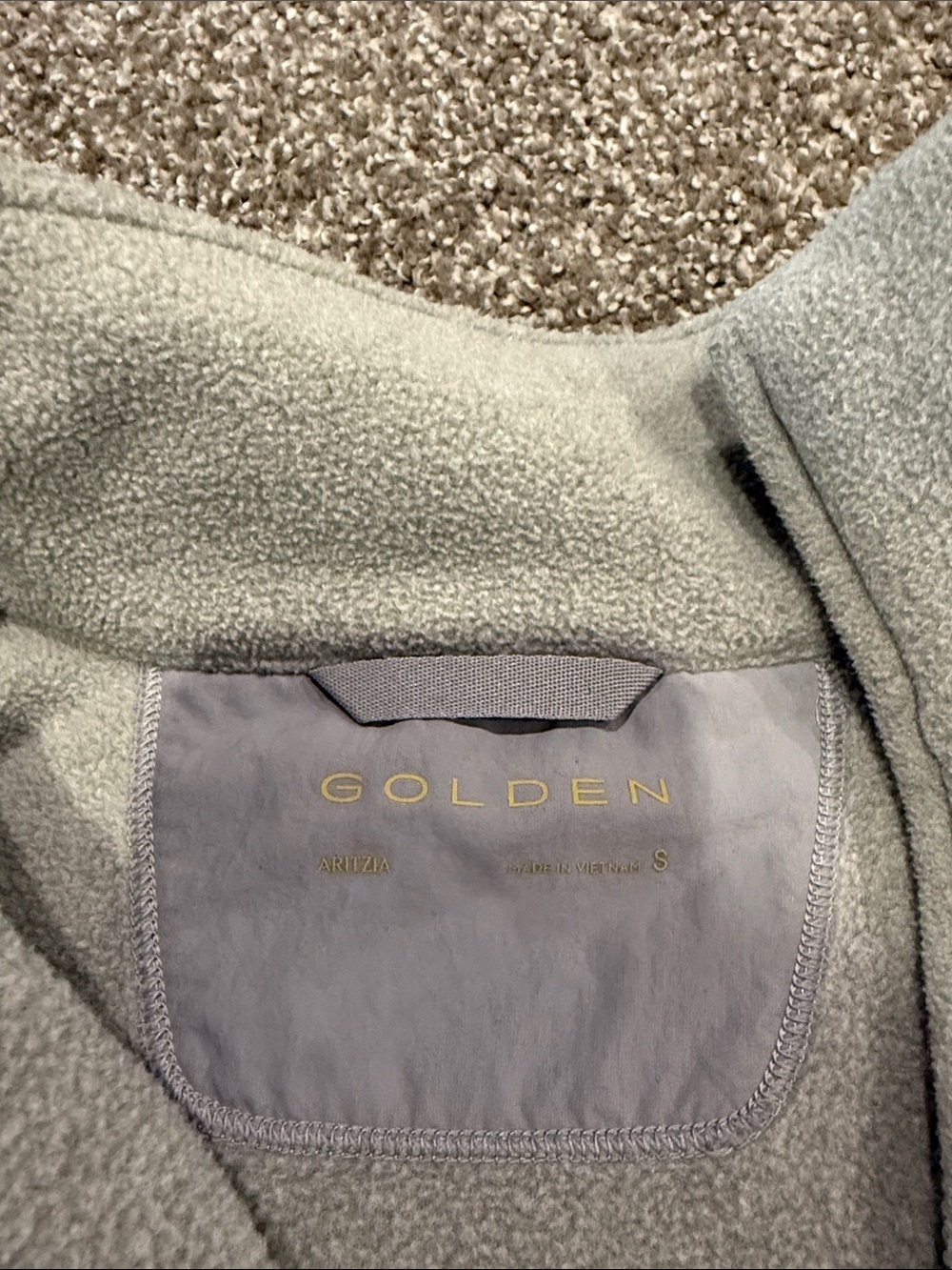 Aritzia Golden Light Gray Fleece Pullover - Picture 3 of 3